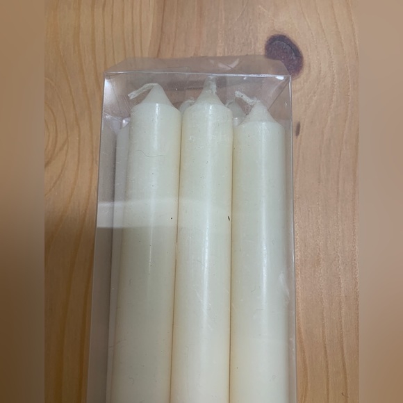 Set of 6 Crate&Barrel ivory taper candles 12” - Picture 3 of 3